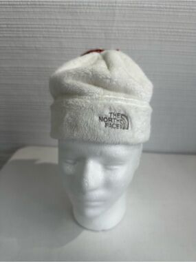 The North Face White Fleece Beanie Denali Therma Youth M/M Plush Winter Hat NWT